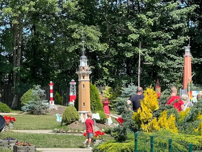 lighthouse miniature park